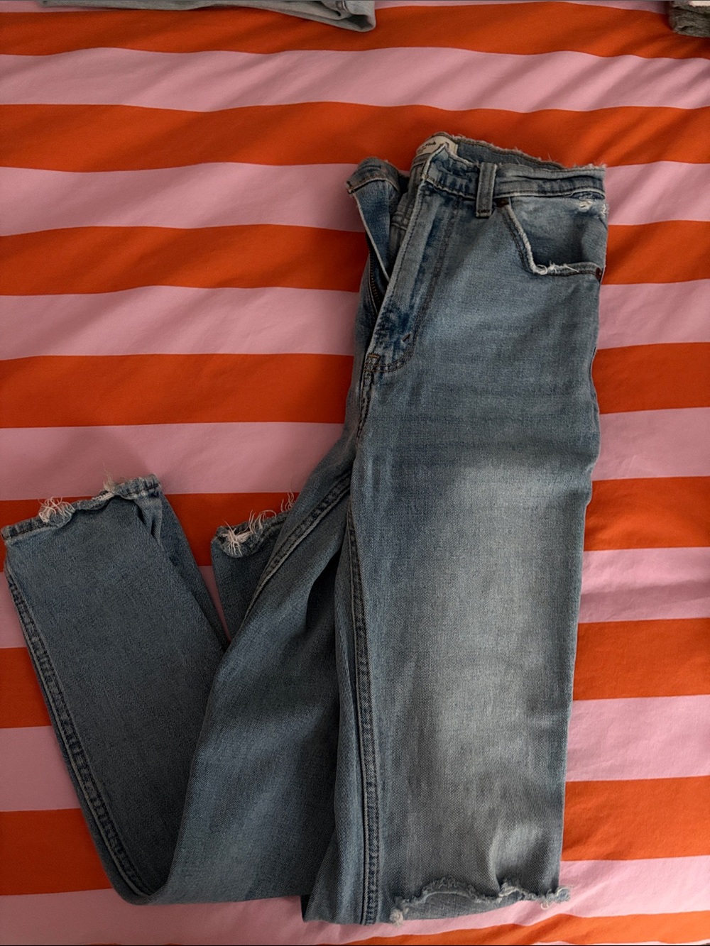 Abercrombie & Fitch faded light blue slim-straight men's jeans